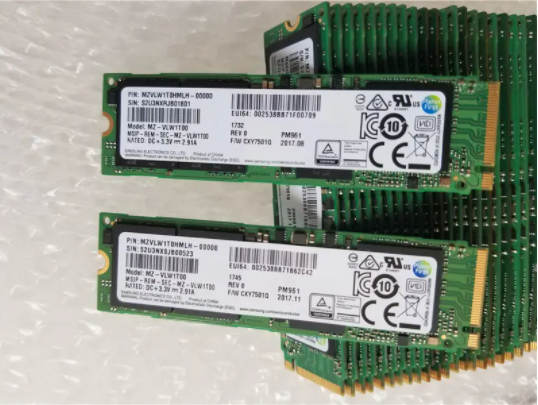pm981a和pm981固態(tài)硬盤區(qū)別